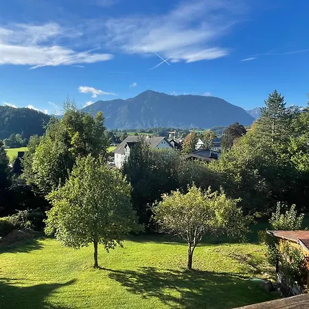 Elisabeth אלטאוסיי