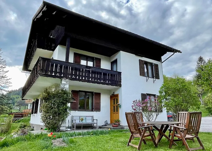 Elisabeth التوسي